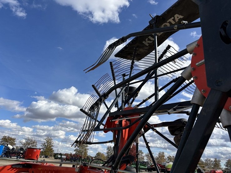 kubota-ra2577-image-16