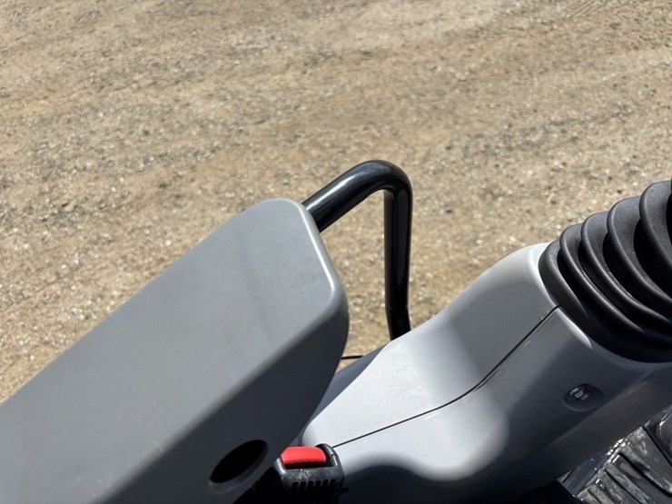 2024-john-deere-35p-mini-excavator-image-41