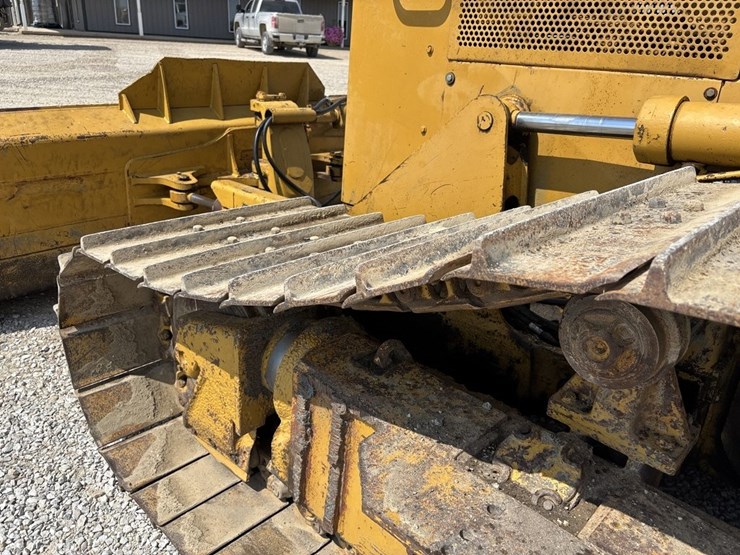 caterpillar-d5m-image-29