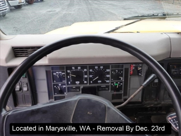 1999-international-4700-image-12