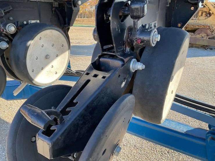 kinze-3600-image-18