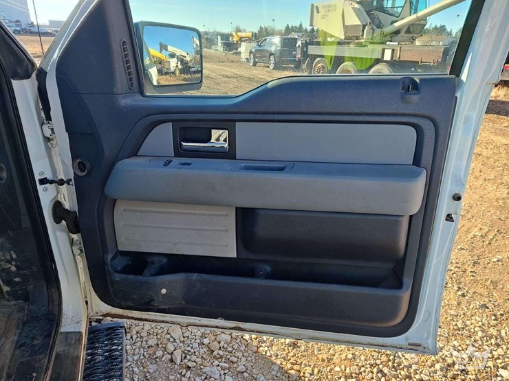 2013-ford-f150-image-28