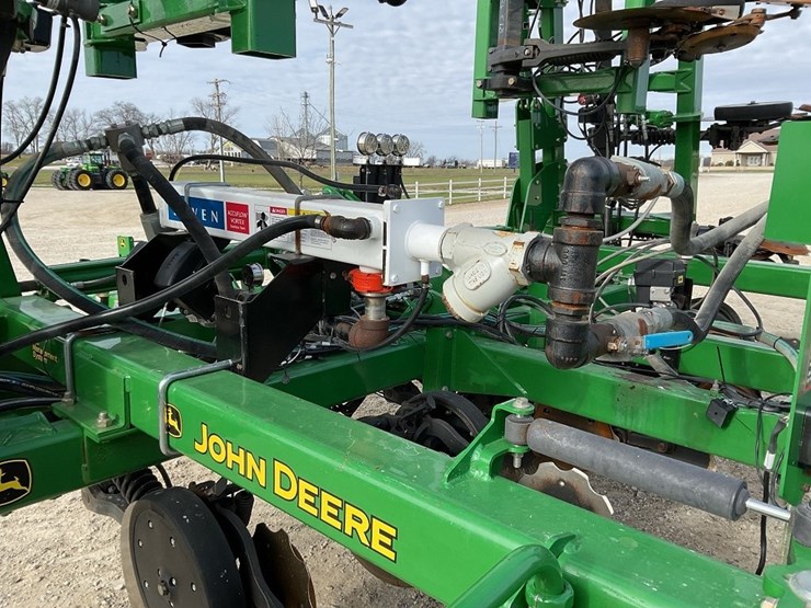 john-deere-2510h-image-17