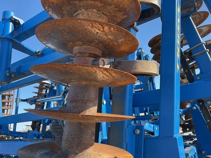 2011-landoll-7450-44-image-14