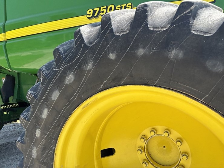 john-deere-3000-image-22