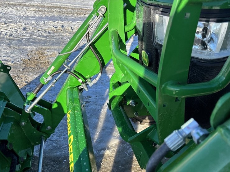 john-deere-4066r-image-34