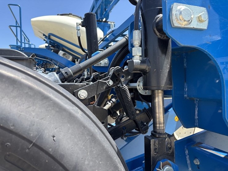 kinze-3660-image-12