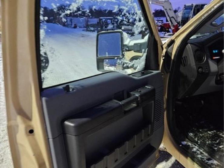 2011-ford-f450-image-11