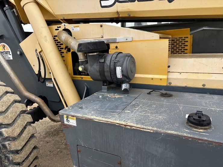 2005-john-deere-1790-image-31