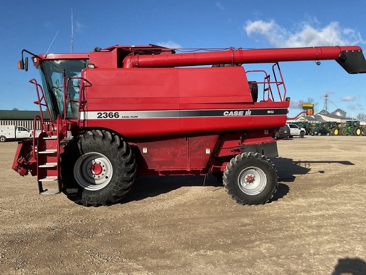 new-holland-t6.155-image-2