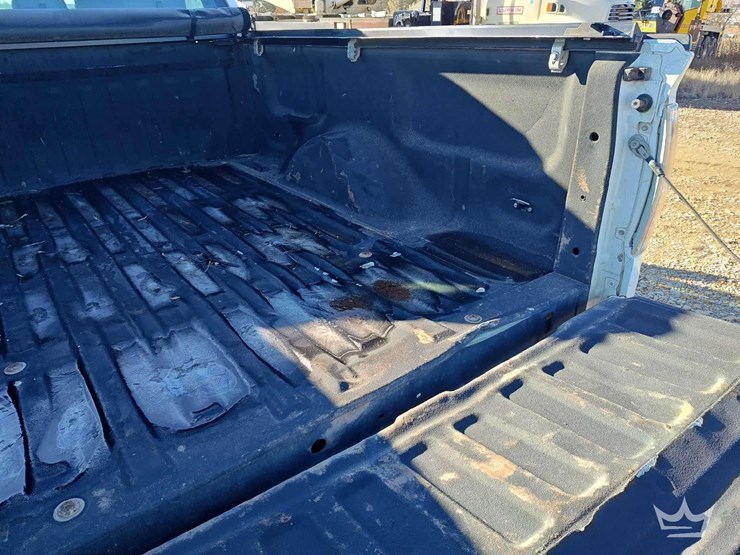 2013-ford-f150-image-13