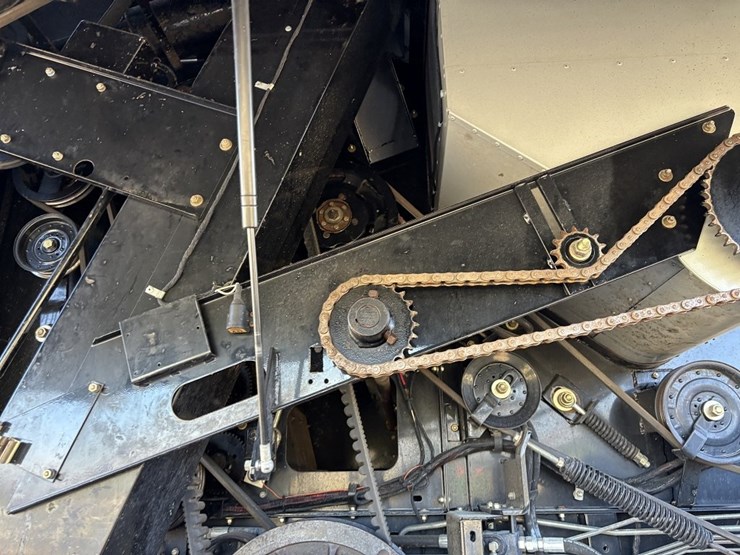 gleaner-r75-image-20