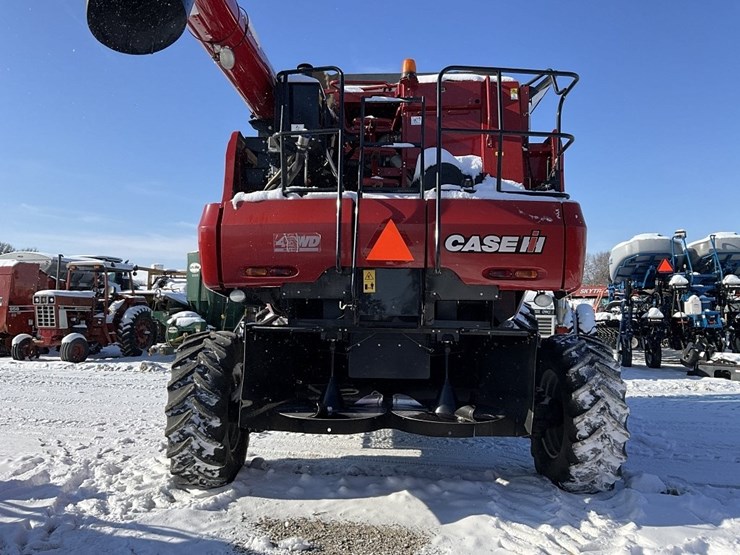 case-ih-5130-image-6