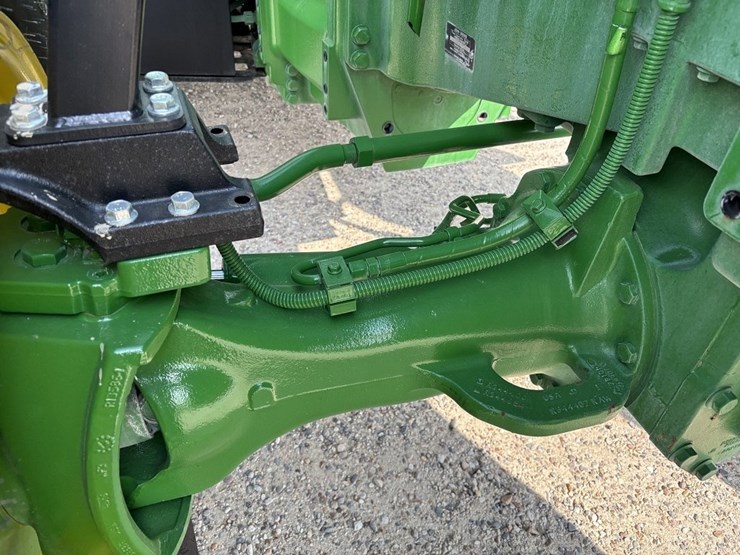 john-deere-8r-250-image-13