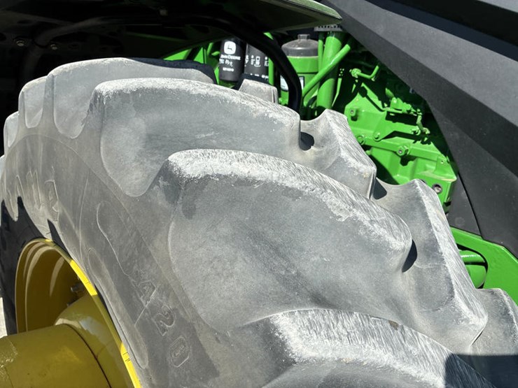 john-deere-8r-340-image-54