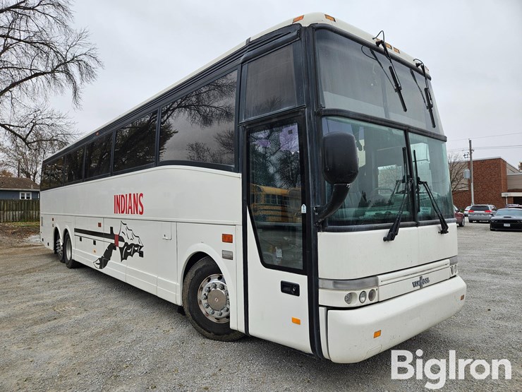 2000-vanhool-t2100-image-3