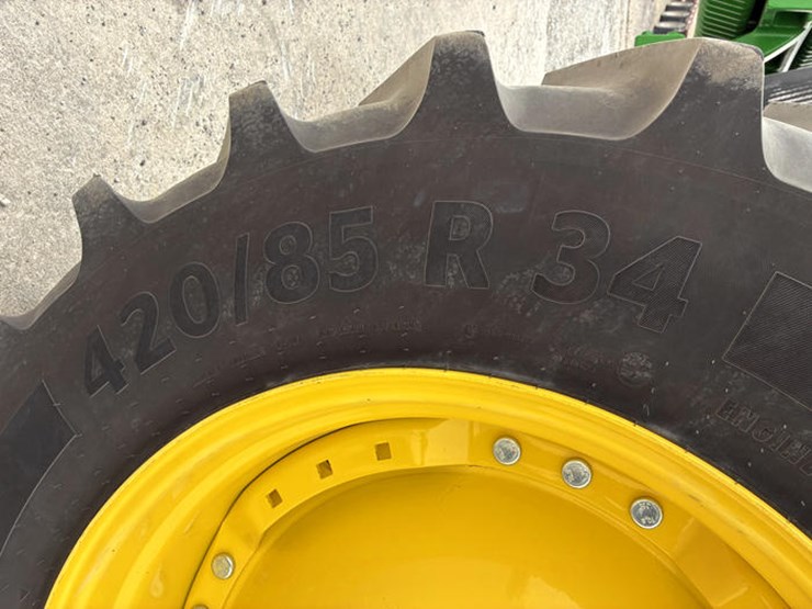 john-deere-8r-370-image-46