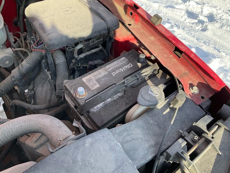 2005-chevrolet-k2500-image-54