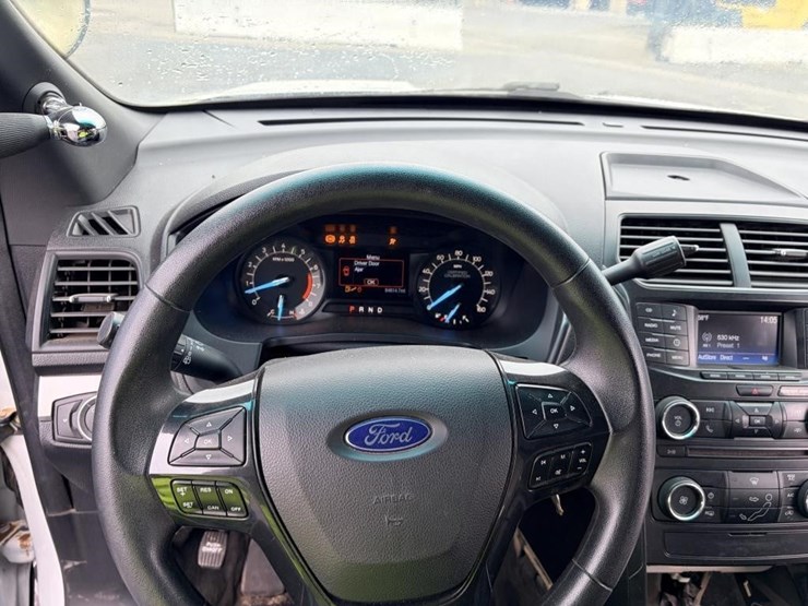 ford-explorer-image-17