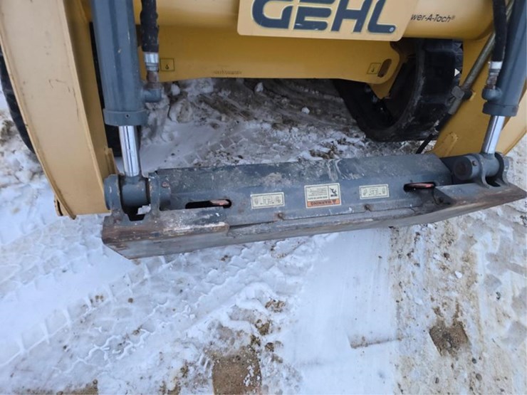 gehl-rt175-image-10