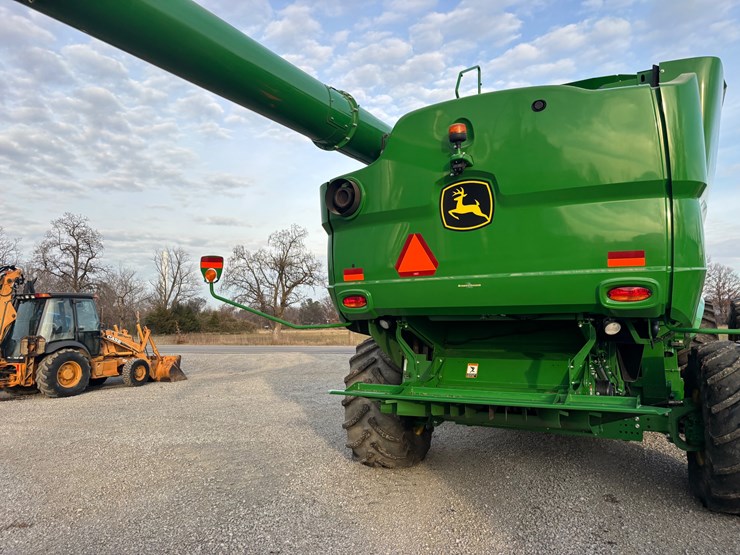 #1560-•-2018-john-deere-s780-image-19