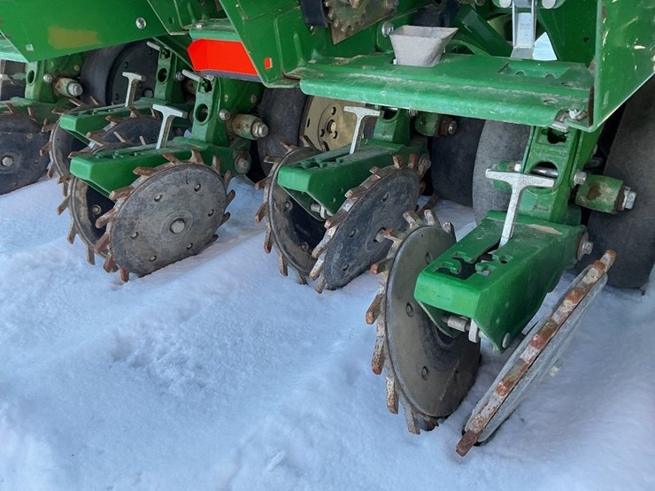 john-deere-1785-image-16