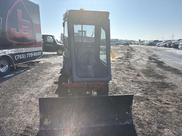 toro-groundsmaster-328d-image-6