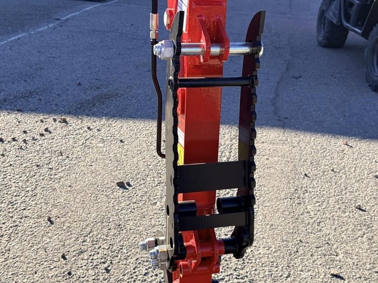 2025-vicsec-vc13-excavator-image-10