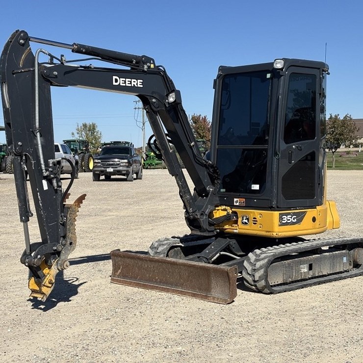 DEERE 35G
