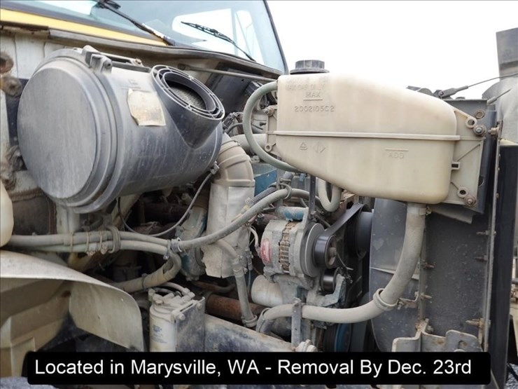 1999-international-4700-image-3