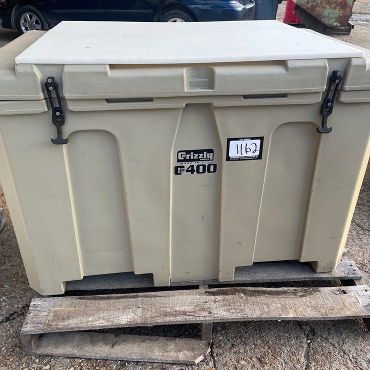 #1162 • GRIZZLY COOLER