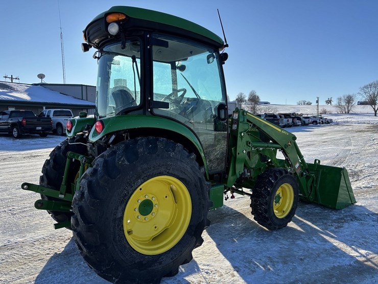 john-deere-4066r-image-5