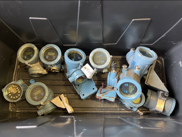 #3415-•-micro-motion-and-rosemont-flow-meter-transmitters-image-1