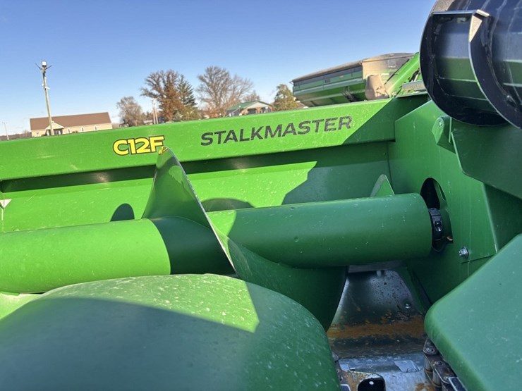 john-deere-c12f-image-31