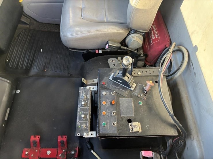 2001-freightliner-dump-truck-image-15