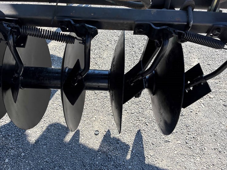 john-deere-637-image-12