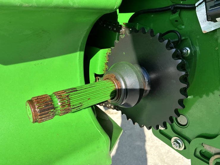 john-deere-s670-image-29