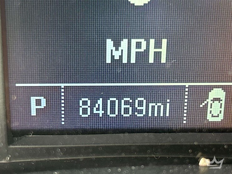 2017-chevrolet-silverado-1500-image-6