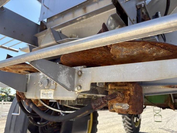 john-deere-r4045-image-34