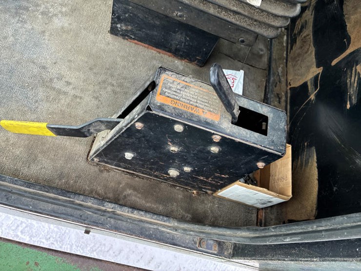 1994-john-deere-6500-image-51