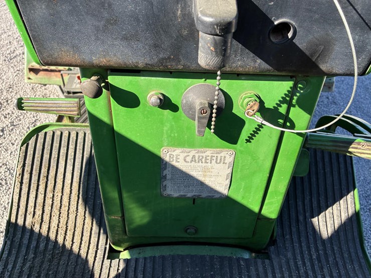 john-deere-4020-image-57