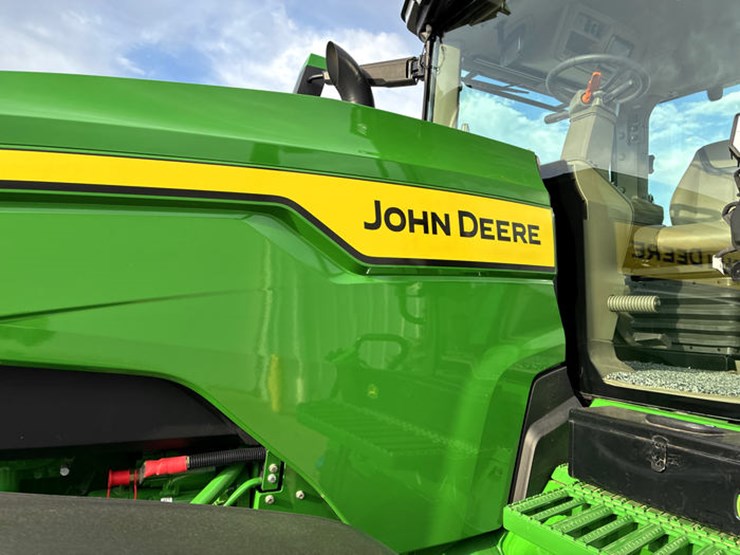 john-deere-8r-370-image-36