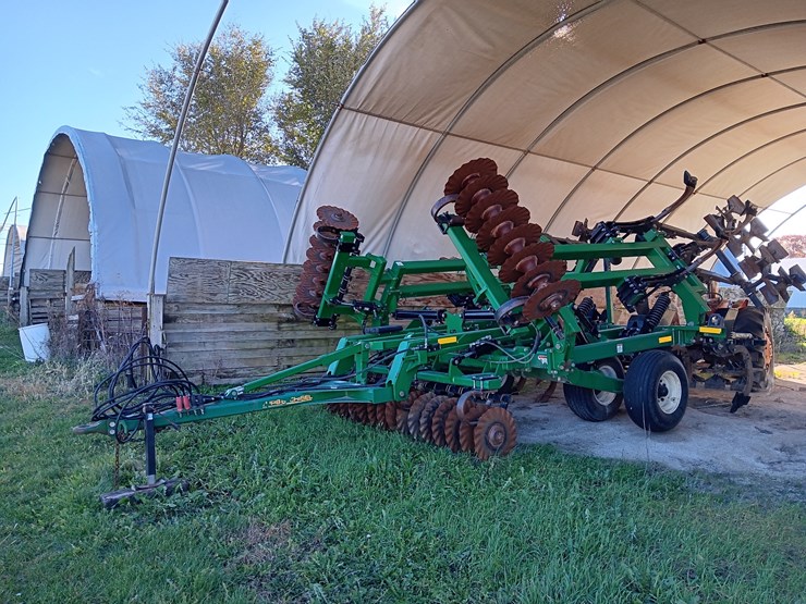 #171-•-great-plains-turbo-chisel-image-1