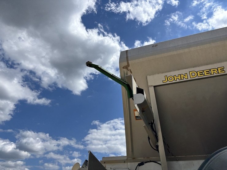 john-deere-600r-image-31