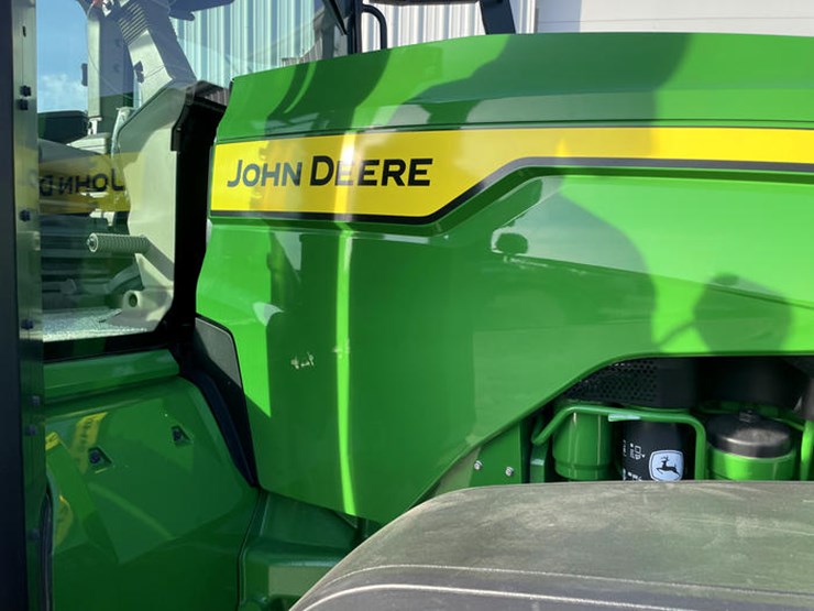 john-deere-8r-370-image-17