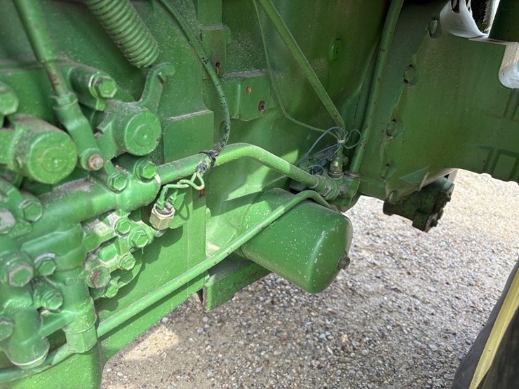 john-deere-4640-image-28