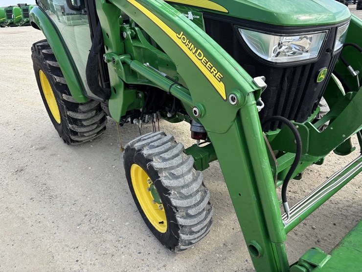 john-deere-3039r-image-11