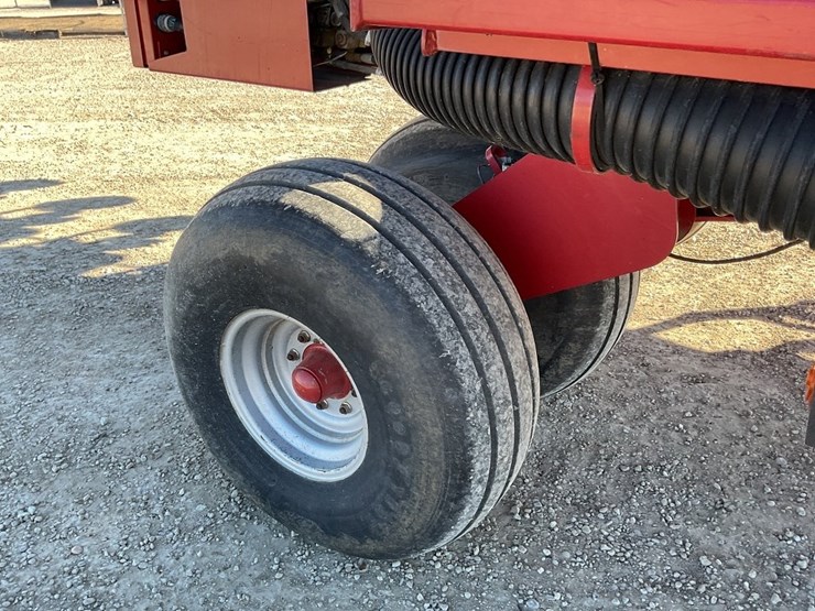 case-ih-1200-image-14