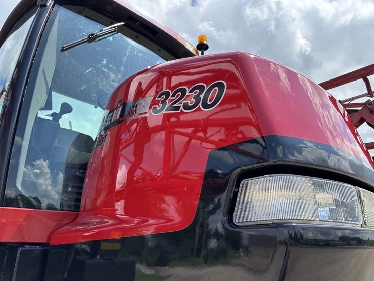 case-ih-3230-image-12