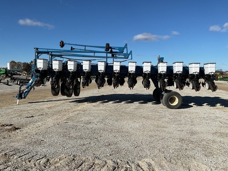 kinze-3700-image-8